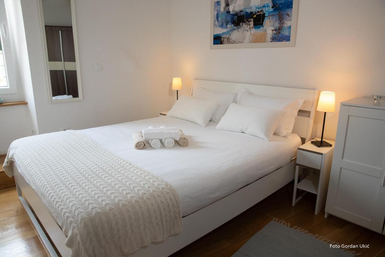 Carera Rovinj Apartment Bagian luar foto