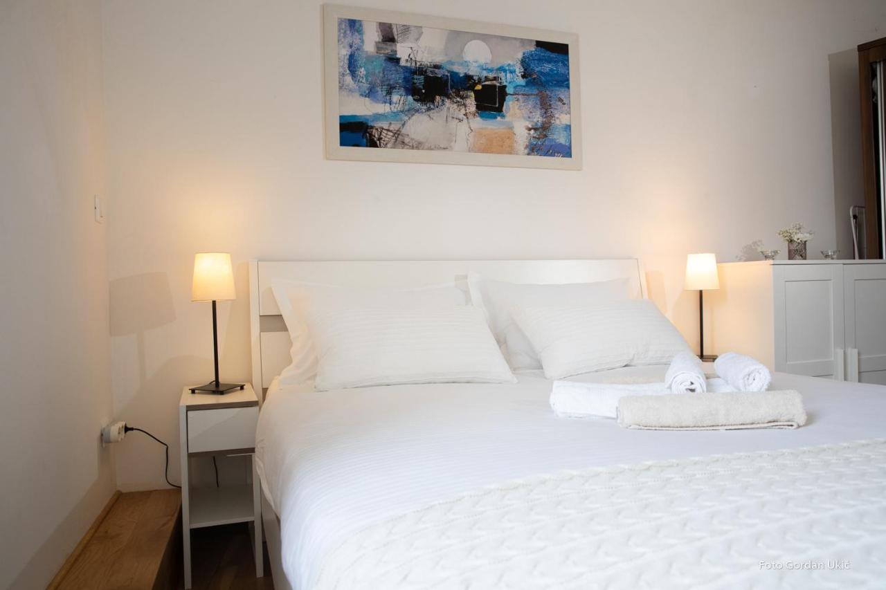 Carera Rovinj Apartment Bagian luar foto
